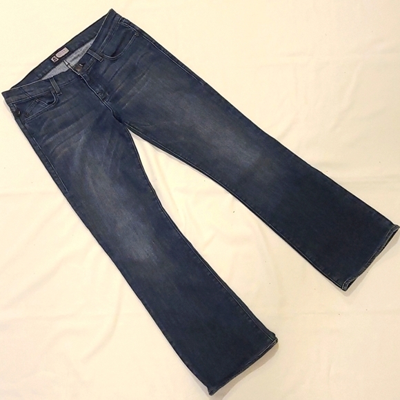 Rock & Republic Kasandra Bootcut Jean (30) - Picture 3 of 16
